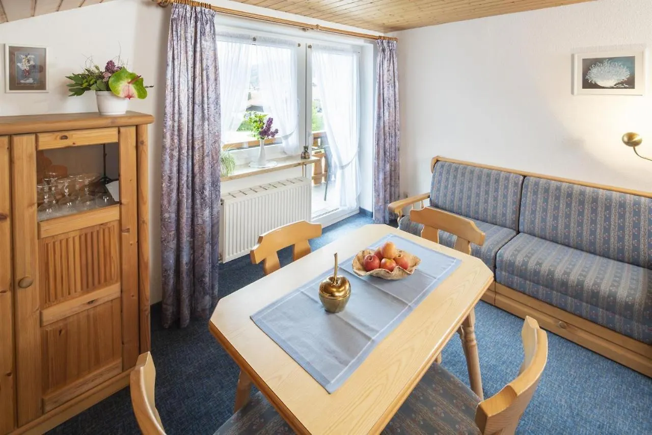 Guest house Landhaus Goldener Apfel Bolsterlang
