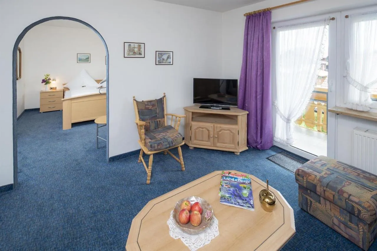 Guest house Landhaus Goldener Apfel Bolsterlang